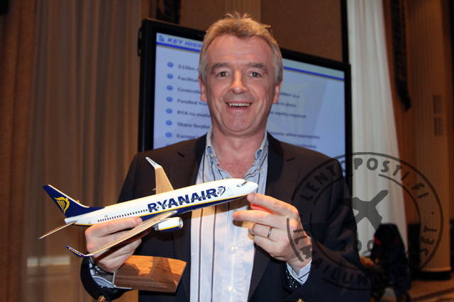 Ryanair_allekirjoitus_2