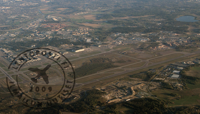 EFHK_closeup_RWY04_end_2