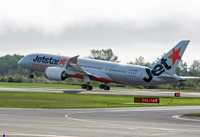 Jetstar_QAN_787-8_