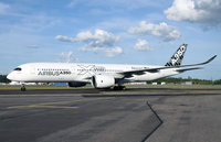 A350_HEL_taxi_3