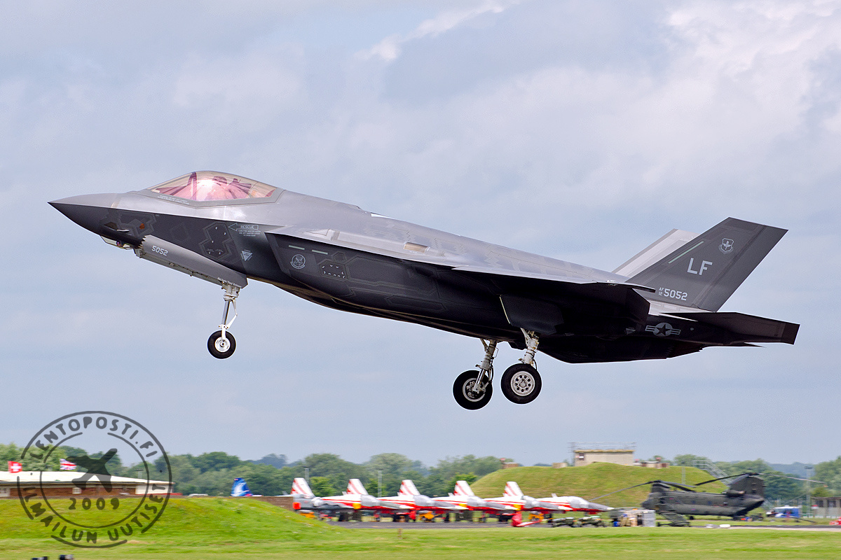 F-35A_125052