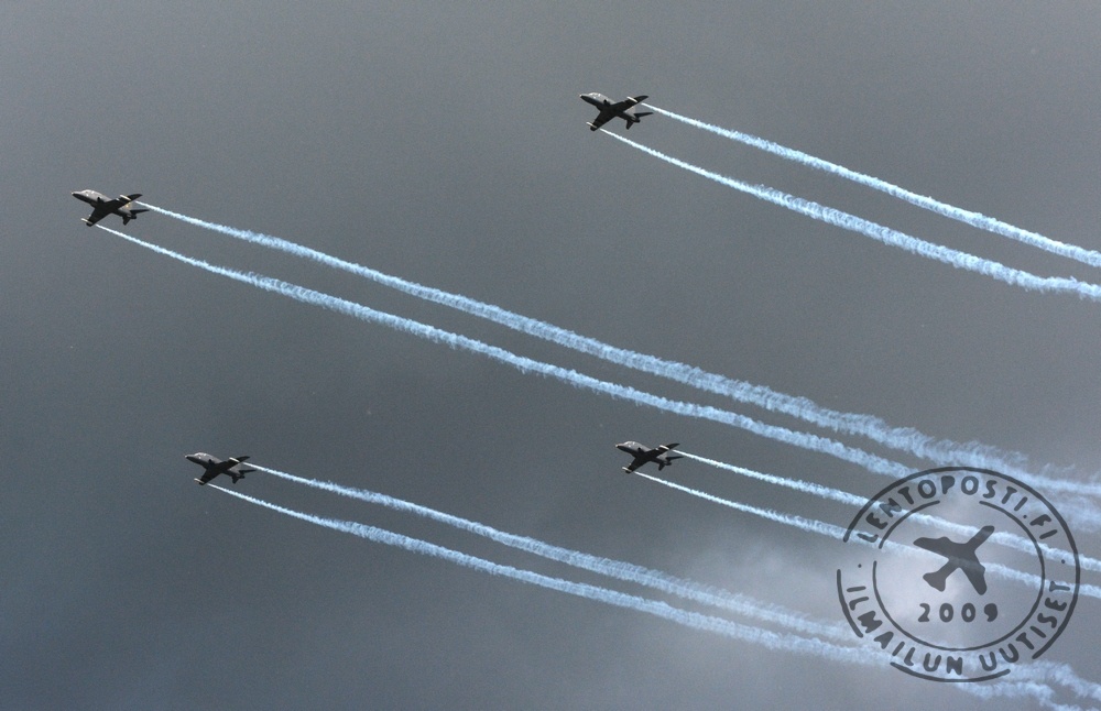 malmi_airshow_16_pe_6