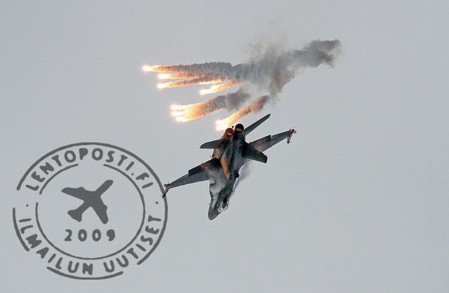 Malmi80_D1_Ville_soihtuja