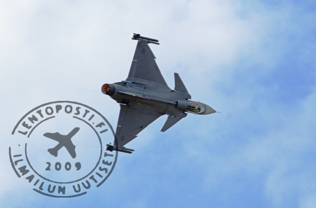 F100_Gripen1_closeup