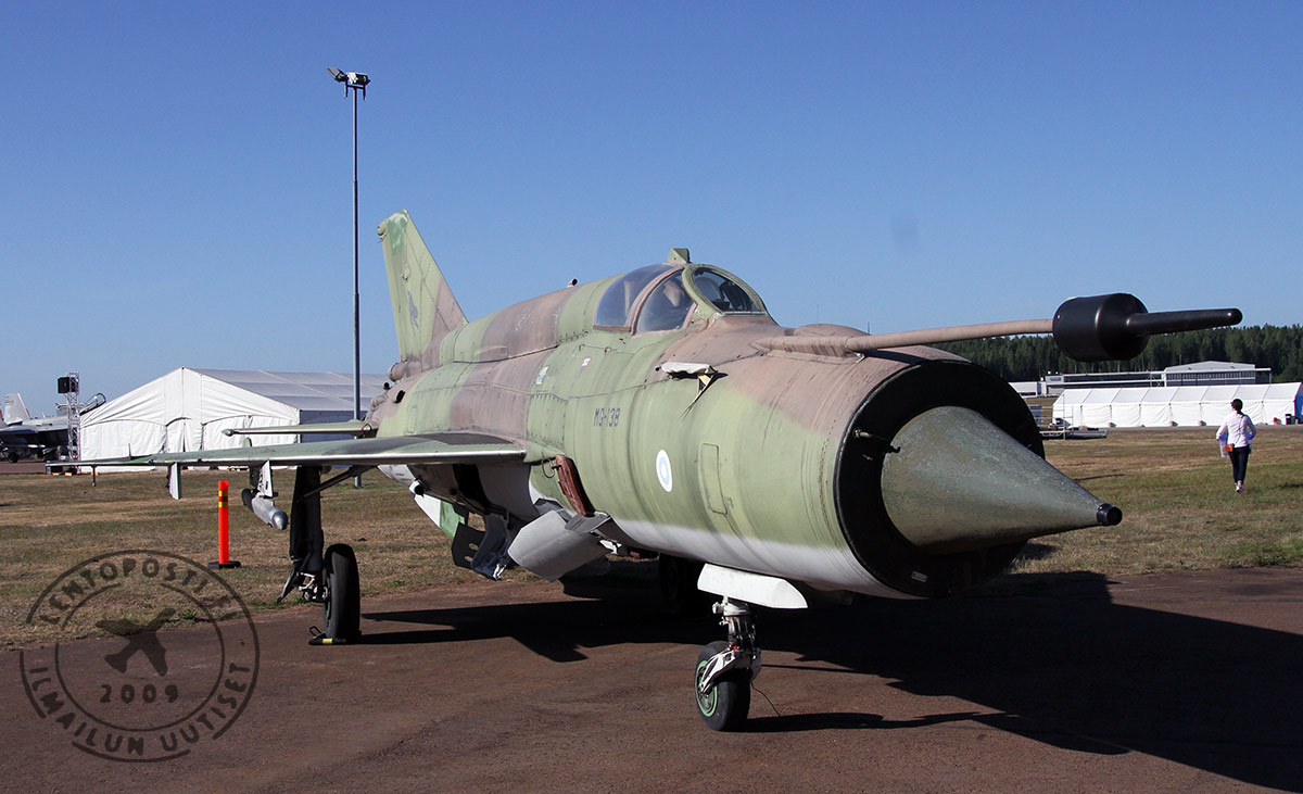 F100_Mig21
