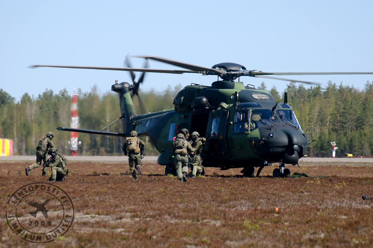 Utti19 NH90 taisteluesityksessä