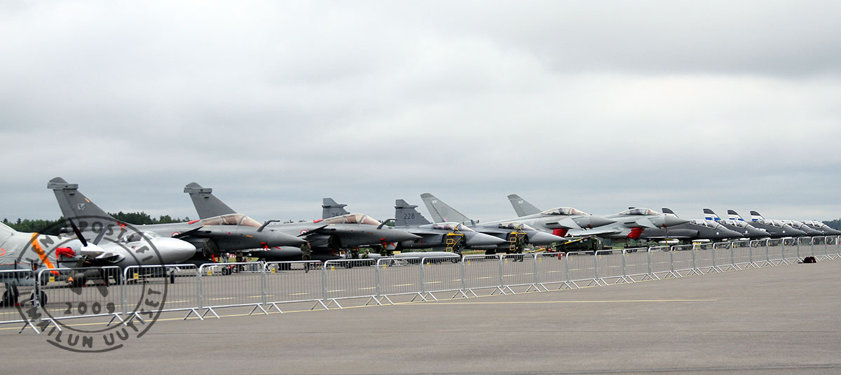 TA_flightline