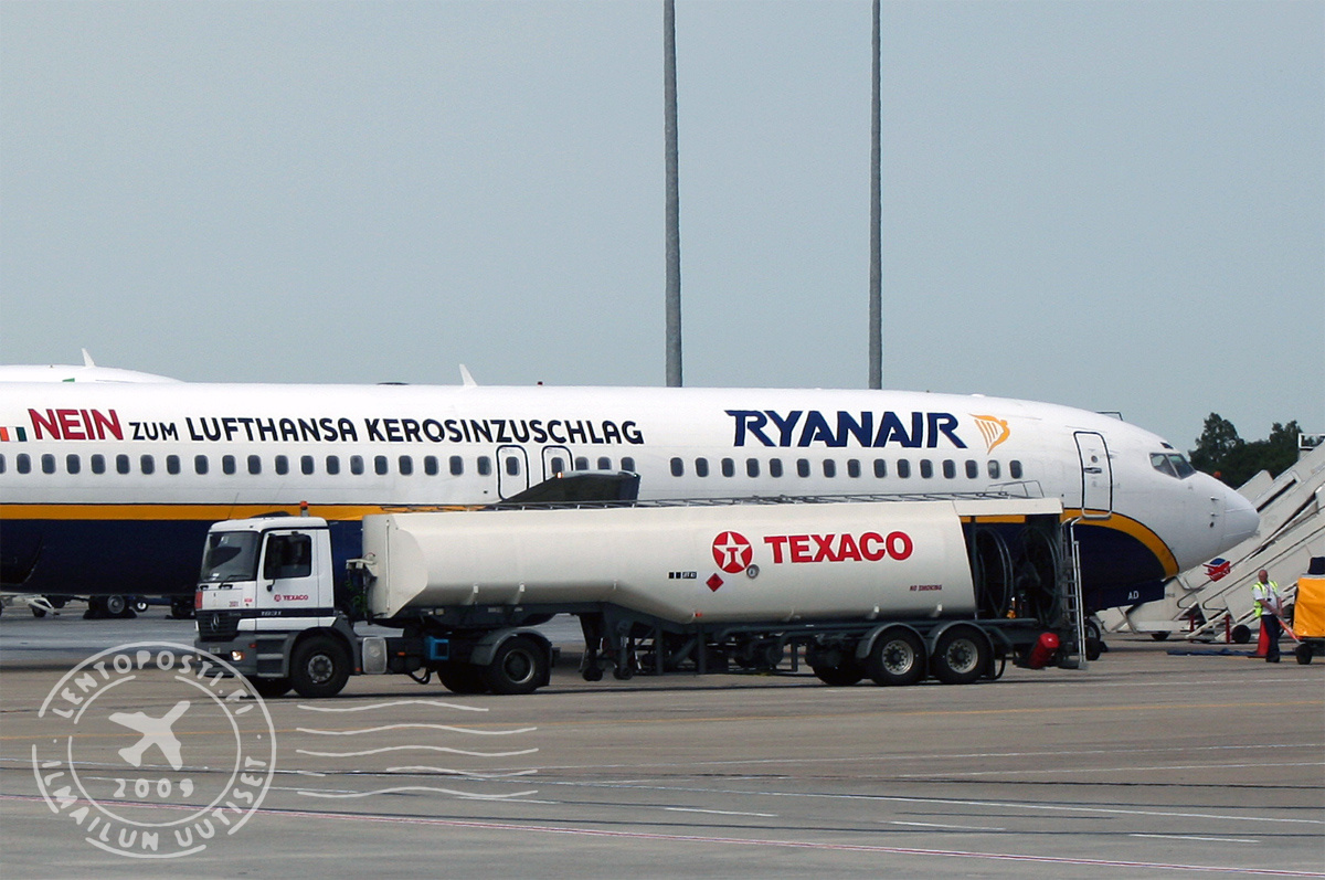 Ryanair_polttoainelisamaksu