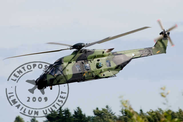 Puolustusvoimien NH-90 helikopteri