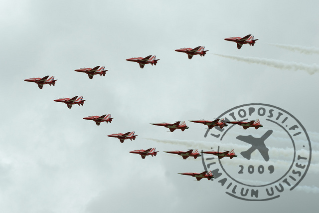 Red Arrows & Patrouille Suisse_210724