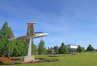 KAU25_lentokonepuisto