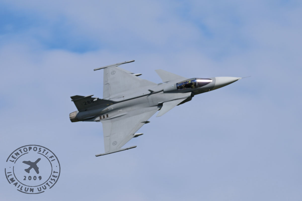 KAU35_Gripen