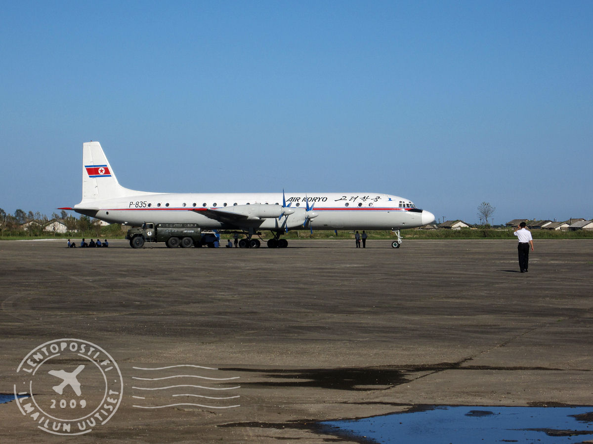 Hamhung lentokenttä ja Air Koryo Ilyushin IL-18