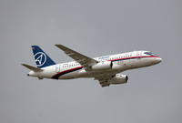 Sukhoi_Superjet_100_1