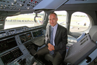 Airbus_Frank_Chapman_A350_cockpit_1