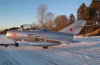 Turkuun_tuleva_MiG15UTI_Neuvostoliiton_vareissa_Aarkvisla