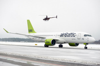 airbaltic_CS300_Riga_1