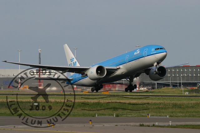 KLM Boeing 777-200ER PH-BQA