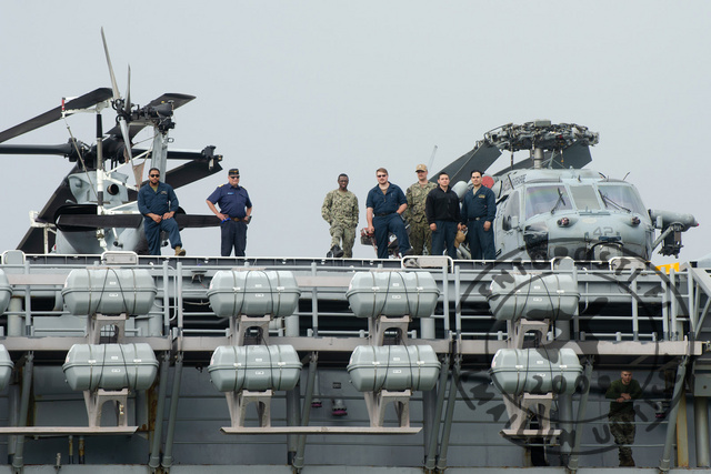 USS_Kearsarge_080822k