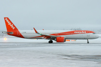 G-UZMD_181222