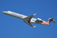 AA_CRJ700