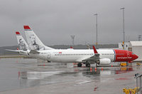 Norwegian_737_2x